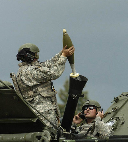 120自行迫榴炮列装时间,120自行迫榴炮赴俄
