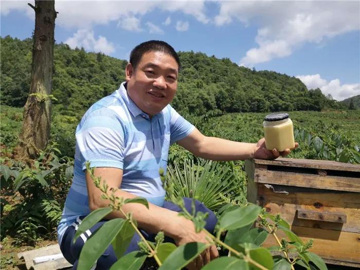 革命老区遵义贫困县全部出列