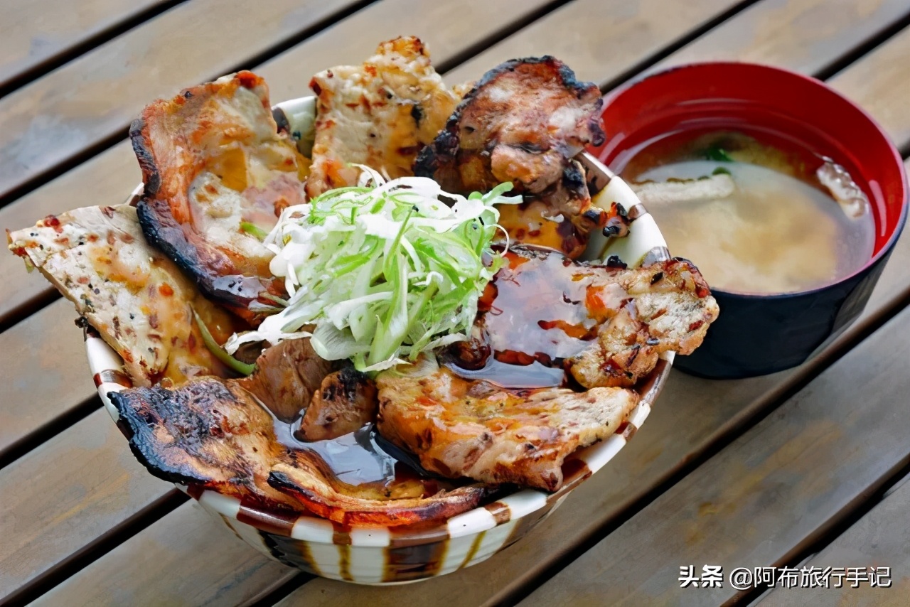 去长野泡温泉，半路遇驿站观光，让我们对日本商业有了新的看法