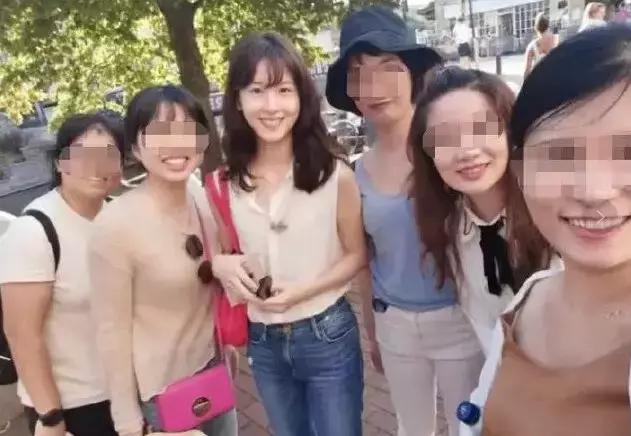 章泽天珠宝晚宴,章泽天疑赴剑桥深造