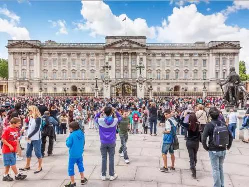 人山人海也是一种美丽风景,人山人海也是风景线