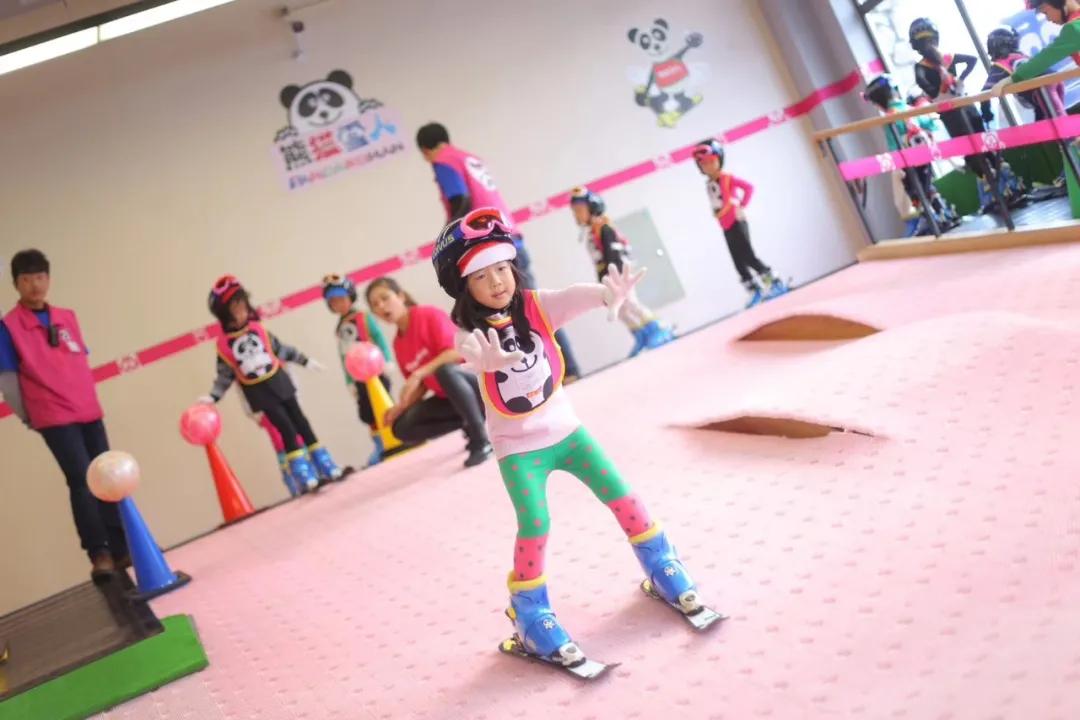 松花湖万科滑雪场季卡和全季卡,2022-2023松花湖季卡怎么买