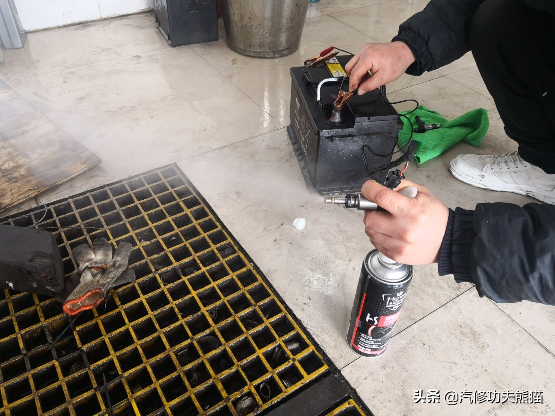 斯柯达烧机油是免拆治理还是大修,斯柯达昊锐烧机油大修