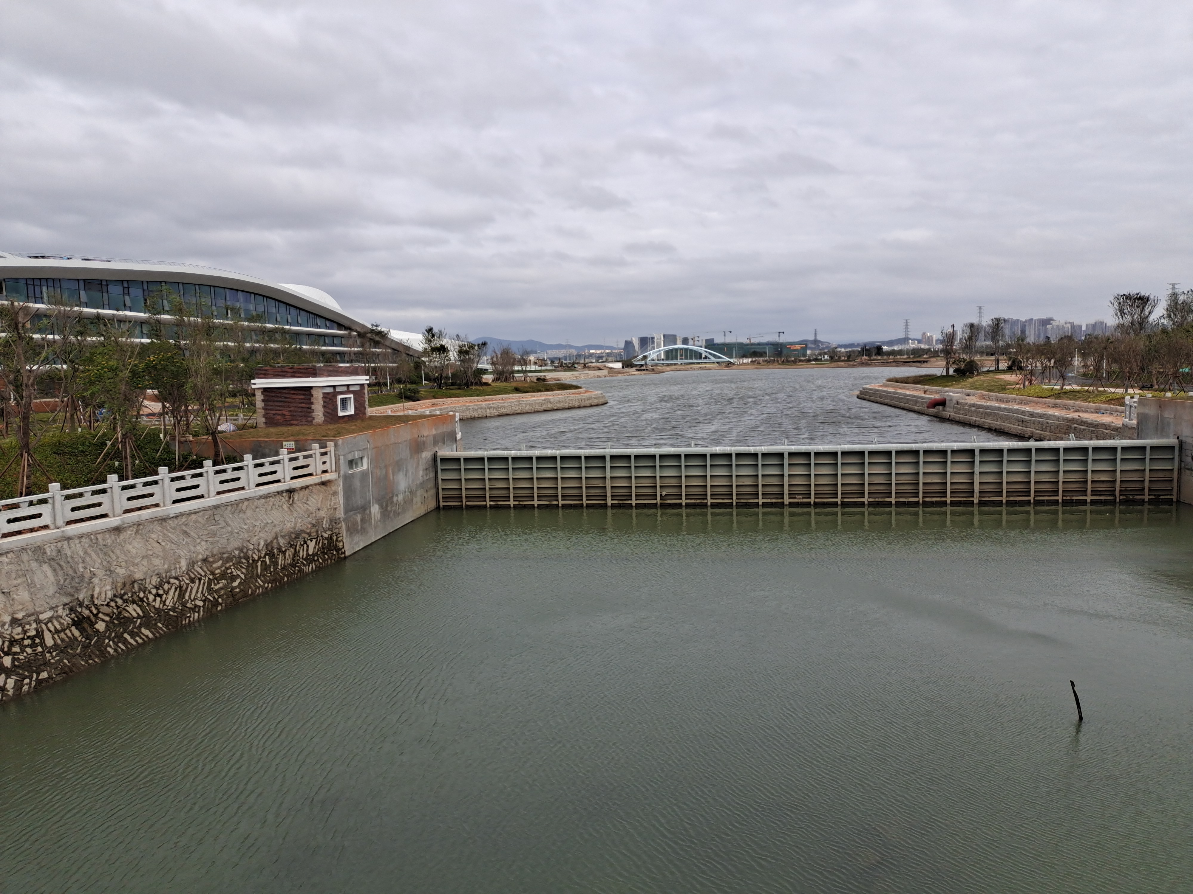 晋江市第二体育中心参观,晋江市第二体育馆全景