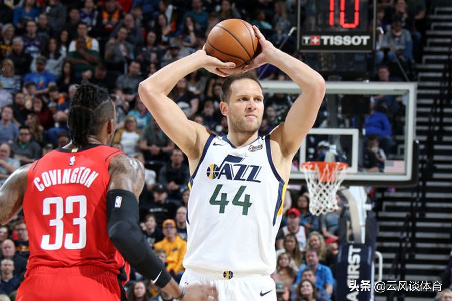 火箭三次犯规,火箭犯规主动承认错误