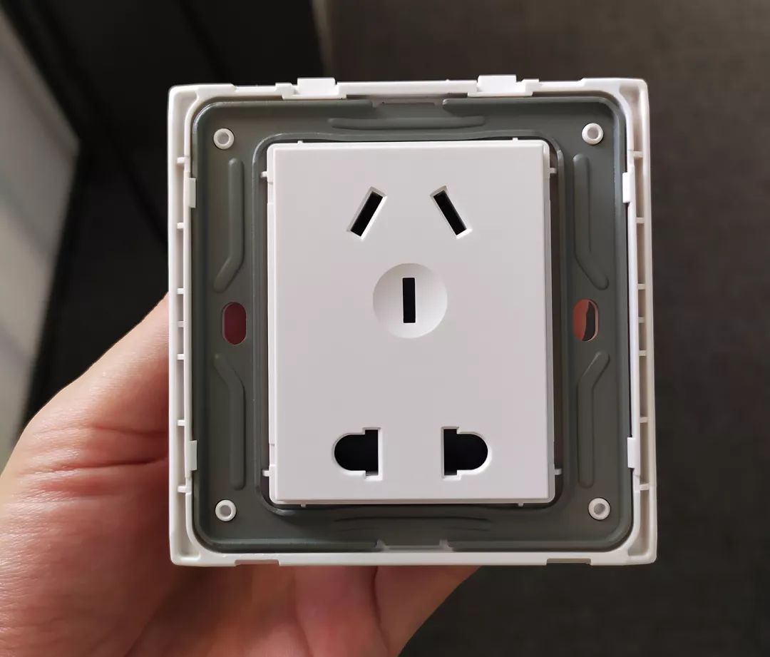 为什么不到10元的插座都是垃圾?