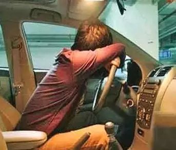 长期久坐颈肩腰腿痛怎么办,长期久坐颈肩腰部酸痛怎么缓解