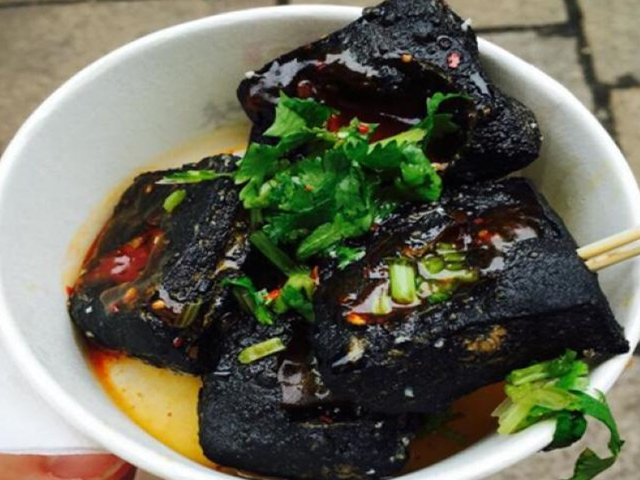 2021必火的摆摊小吃网红小吃培训,炸串料的配方2021必火的摆摊小吃