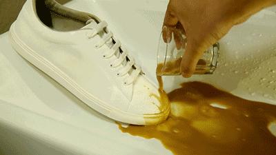 生活小妙招小白鞋清洗,小白鞋黑色划痕清洗小妙招