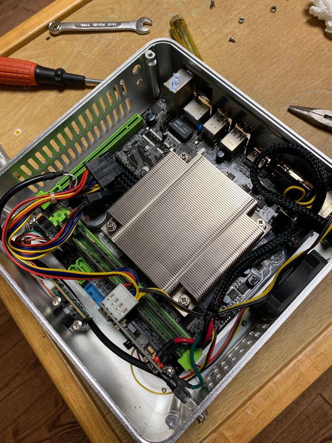 垃圾佬捡苹果手机,垃圾佬的视频大全