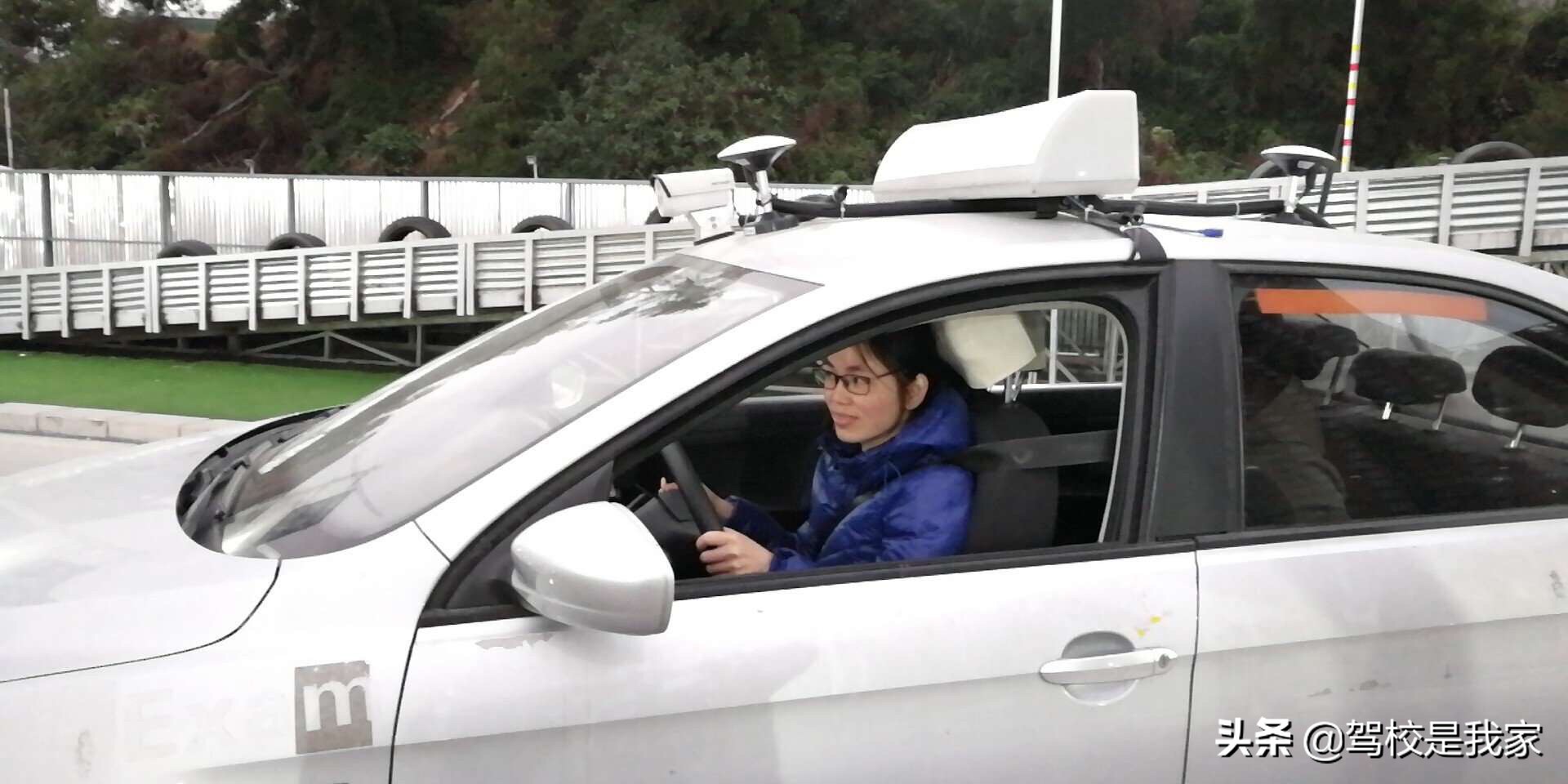 考试车和教练车为什么适应不过来,考试车与教练车的区别怎么克服