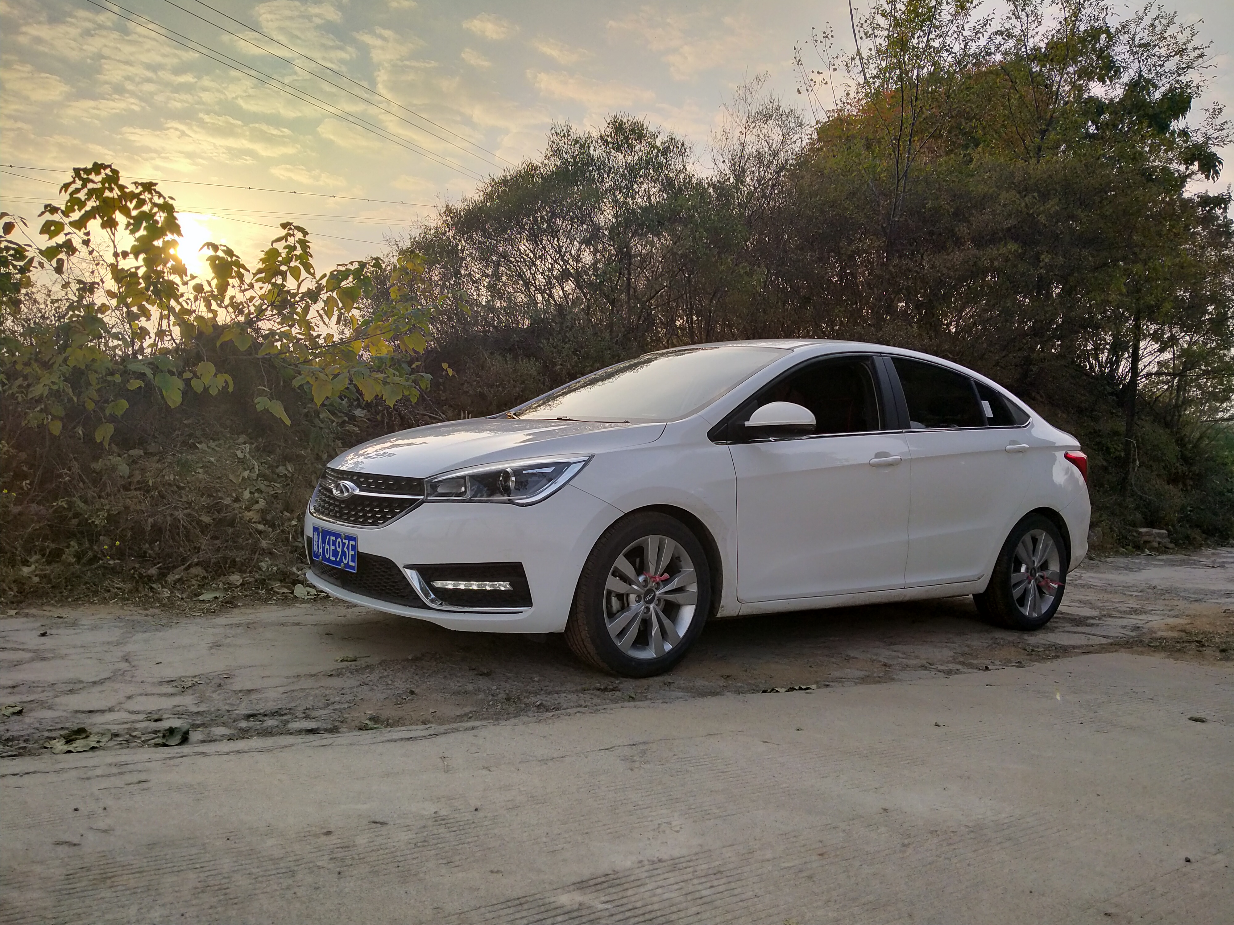 艾瑞泽5和面包车,奇瑞婚礼