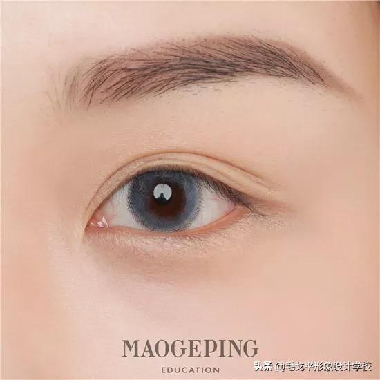 眼妆教程眼妆怎么画显大又干净,眼妆教程手把手教你画眼妆