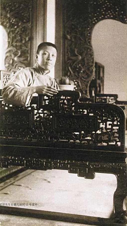 介祉堂,玉澜堂内的家具陈设