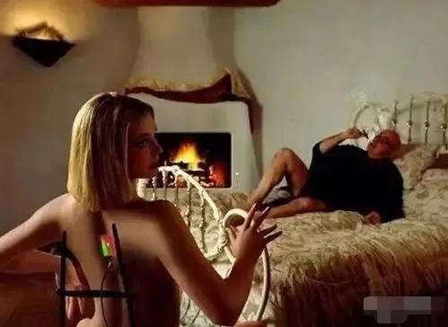 令人惊讶的新型机器人亮相,震惊智能机器人