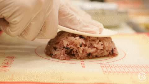 有流心「双蛋黄肉松」的饭团店，西安连开②家宠粉