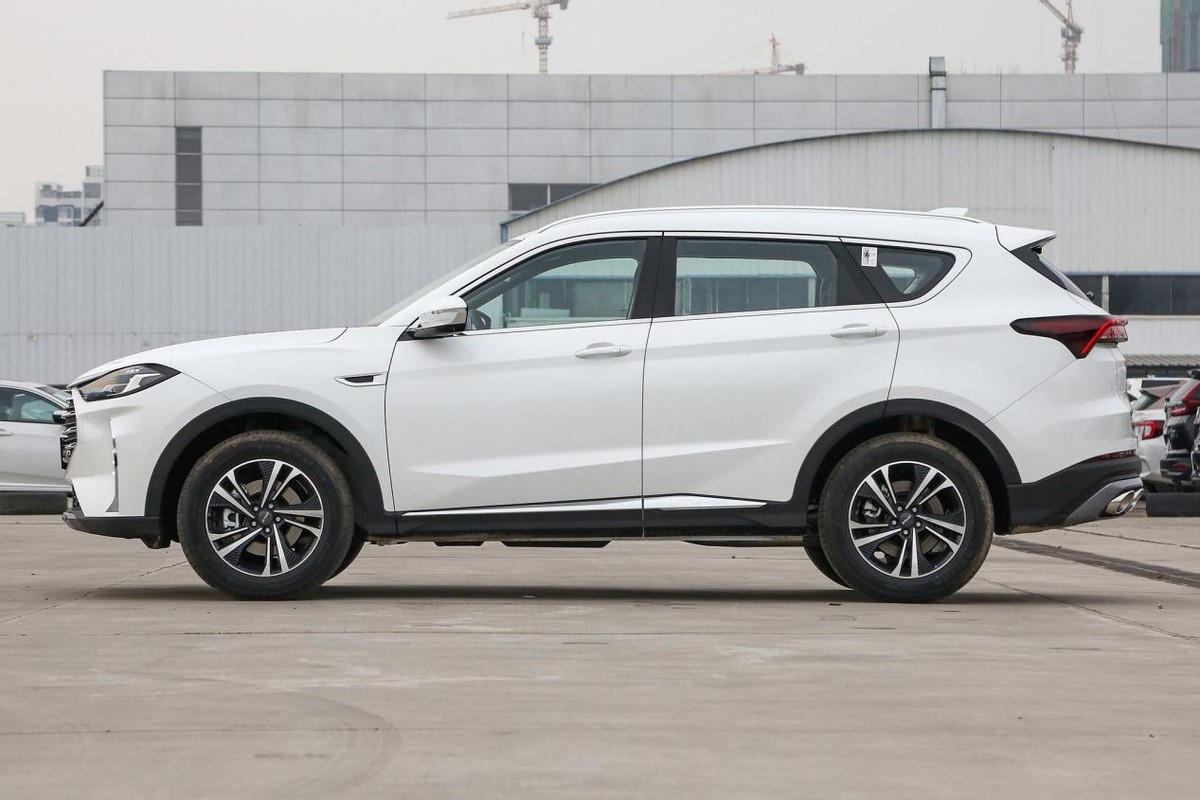 10万元买黑科技顶配suv了解一下,空间大10万元买这几款suv有面子