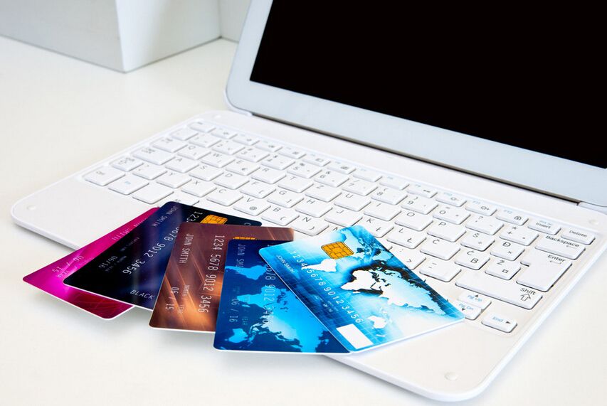 征信花和征信黑,征信花和征信黑哪个更严重