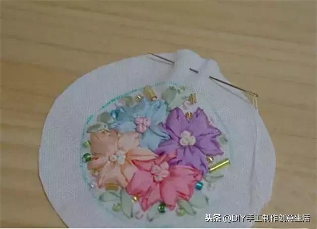 丝带手工发夹制作教程,丝带发夹手工制作蝴蝶结