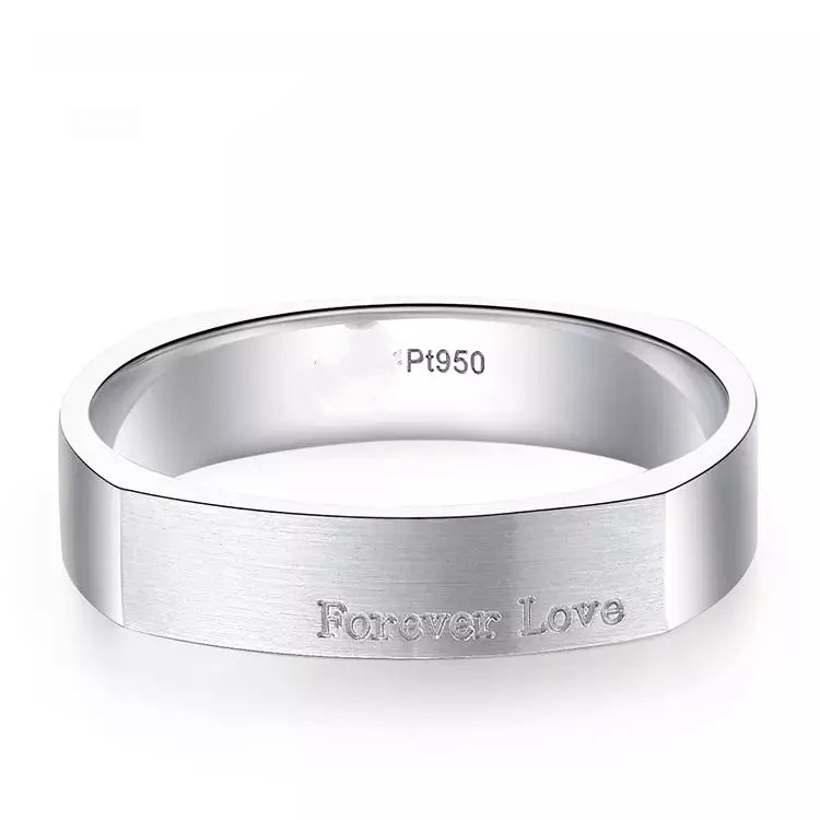 宝格丽卡地亚宝诗龙梵克雅宝,宝诗龙奢侈品戒指