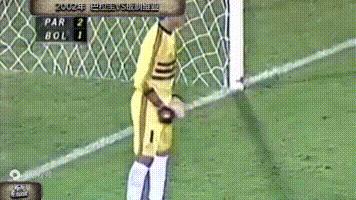 世界足坛十大奇怪破门阵,足坛十大门将扑出任意球前五名