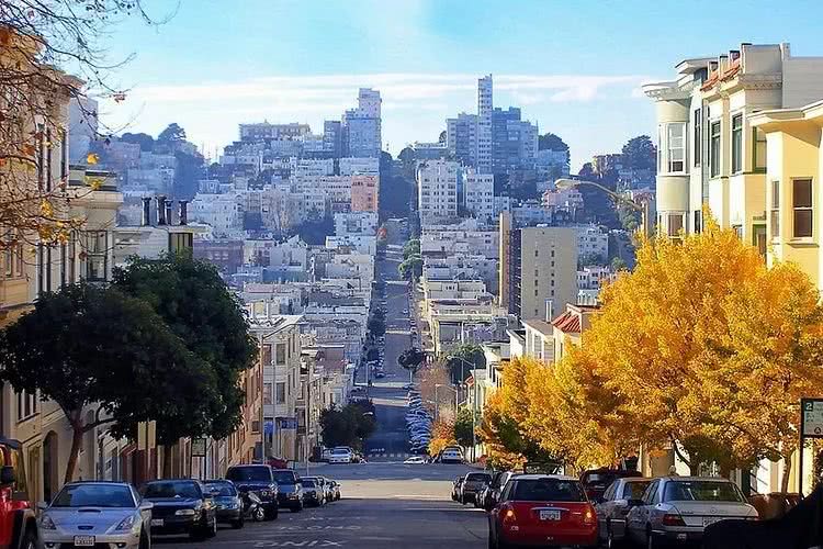 留学生不应该都是富二代吗,留学生都是富二代吗西班牙