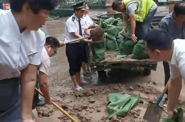 再迎暴雨！那些正弘物业人的动容画面