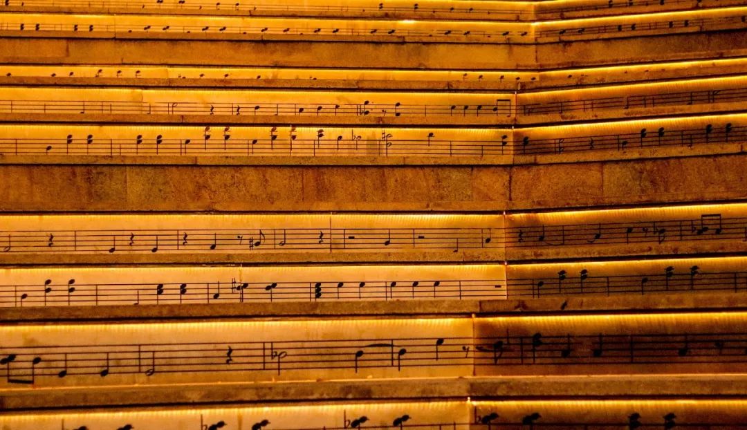 吓尿玻璃桥视频,深圳最新玻璃桥