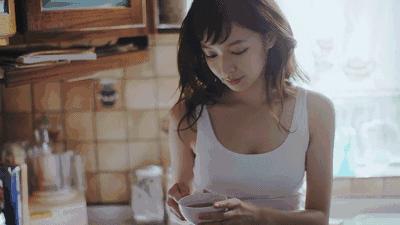 喉咙干痒、咳嗽痰多老不好？每天一杯，排出肺部垃圾