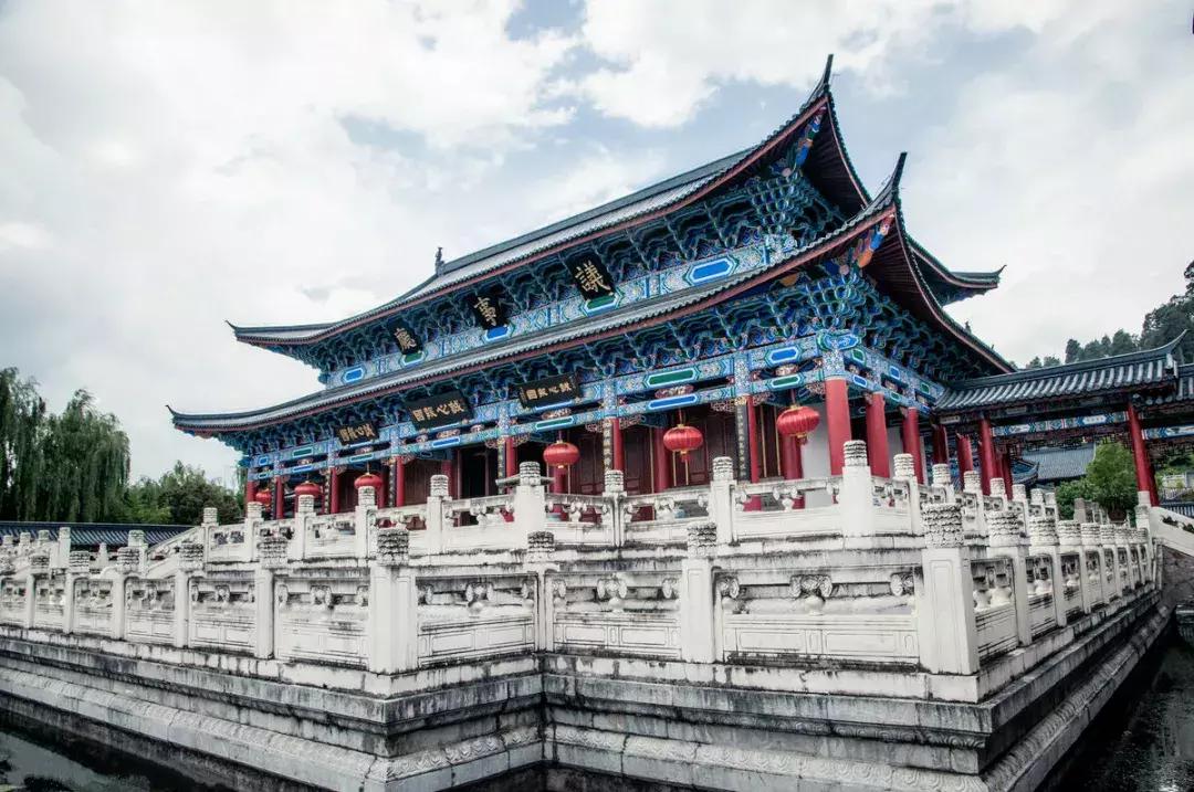 丽江木府家院,丽江纳西族人心里的紫禁城