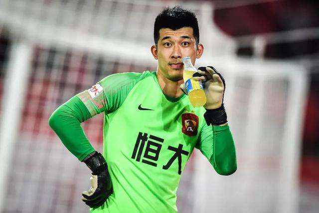 忍痛割爱!恒大“送”深圳留洋新星,冬训脱颖而出两度为恒大出战