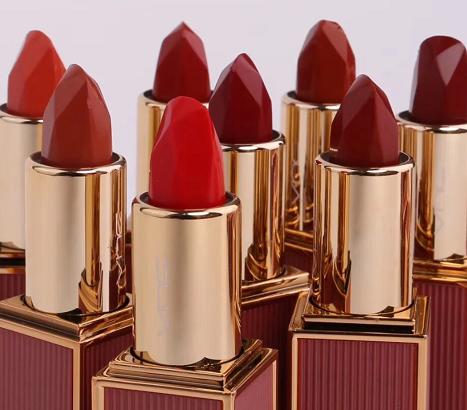 国货口红稚优泉,稚优泉和美康粉黛哪个口红不沾杯