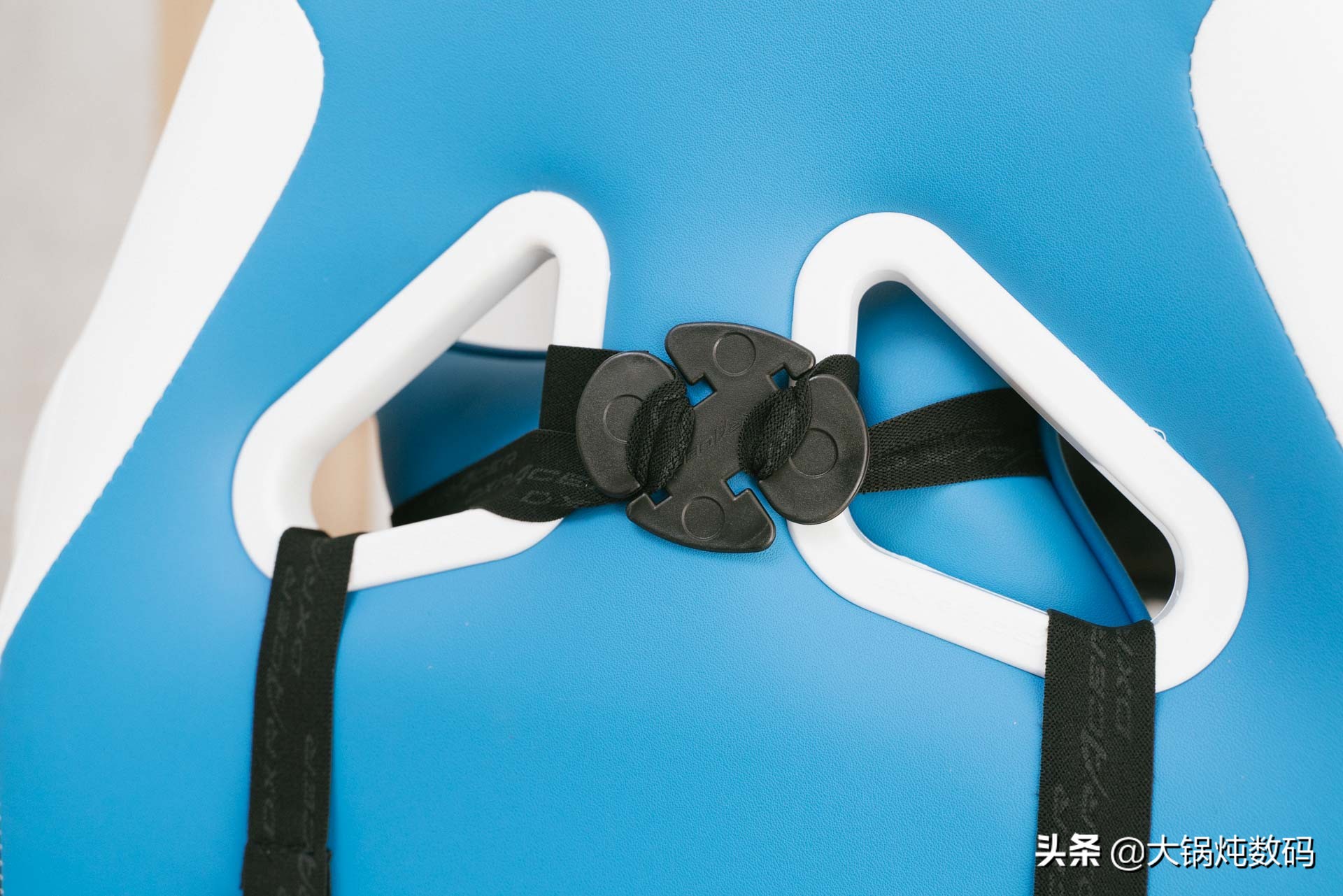 迪锐克斯dxracer电竞椅安装,迪锐克斯dxracer电竞椅怎么样