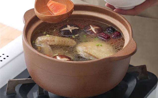 砂锅煲汤怎么煲的汤好喝,砂锅煲什么汤好喝又营养