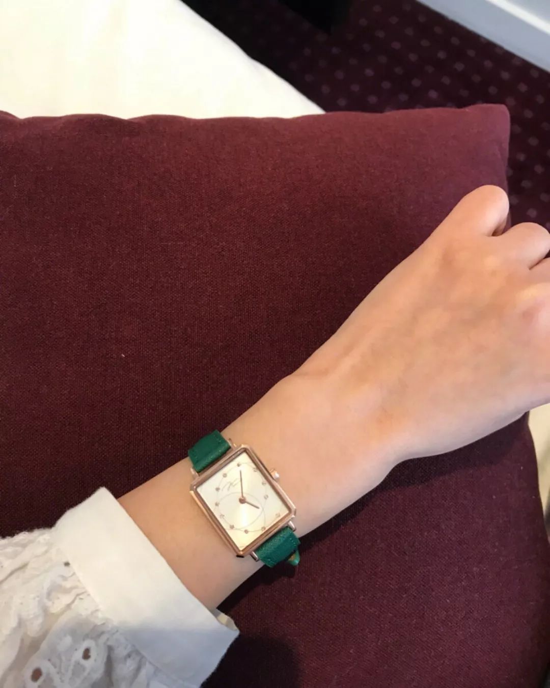 去年买了块表超耐磨,我买了个表挺耐磨的什么意思