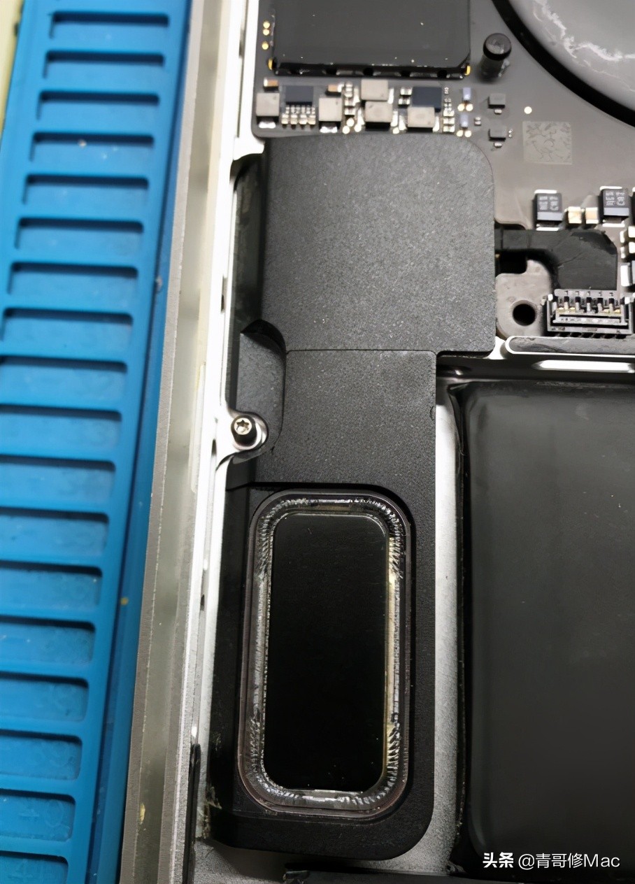 苹果笔记本进水怎么办教程,苹果笔记本进水了如何处理