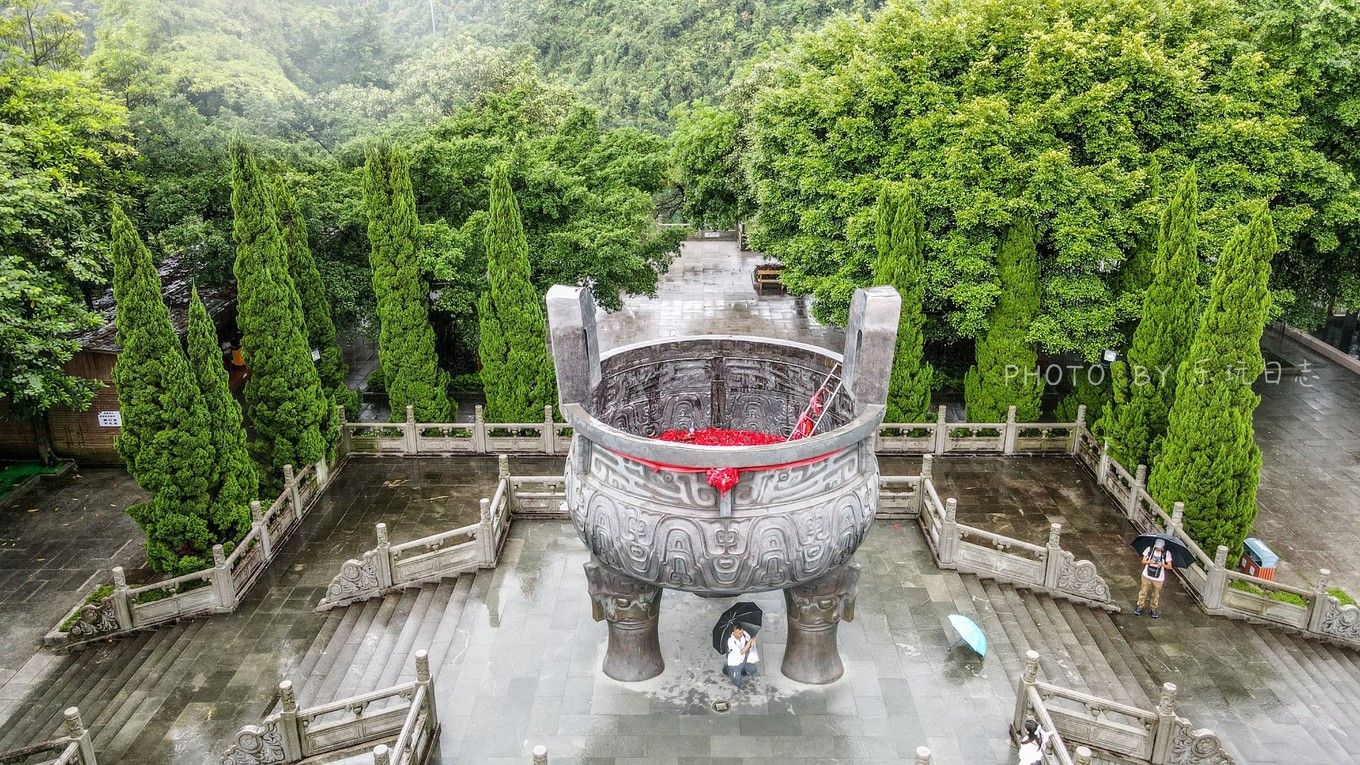 享受鼎湖山绝美风景,换个角度的风景