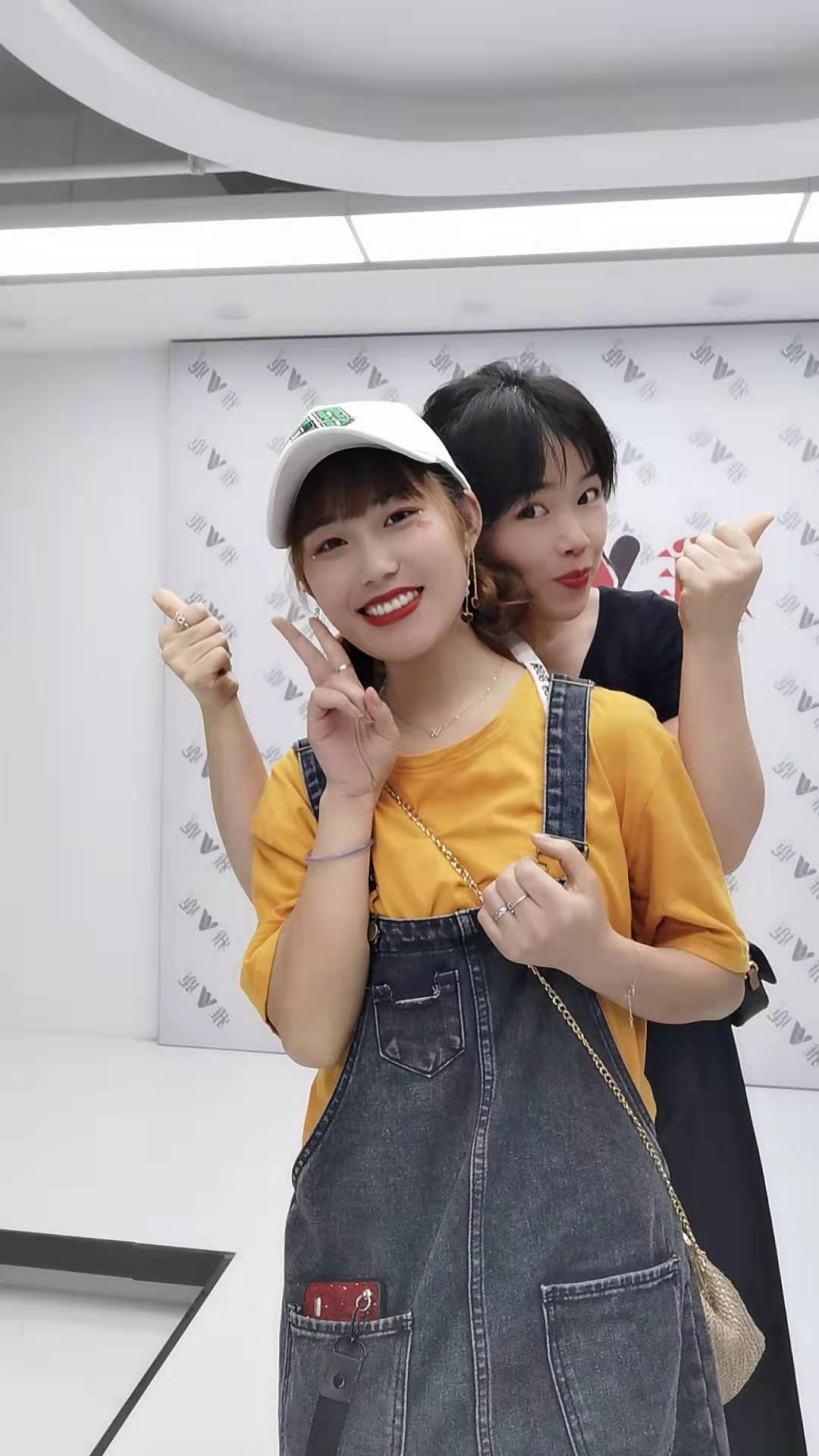 鎶栭煶褰撳ぉ鐩存挱璧峰彿鍙樼幇,鎶栭煶鐩存挱璧峰彿褰撳ぉ鍙樼幇