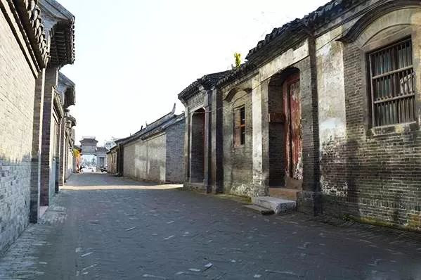 走进名人故居视频,走进伟人故居