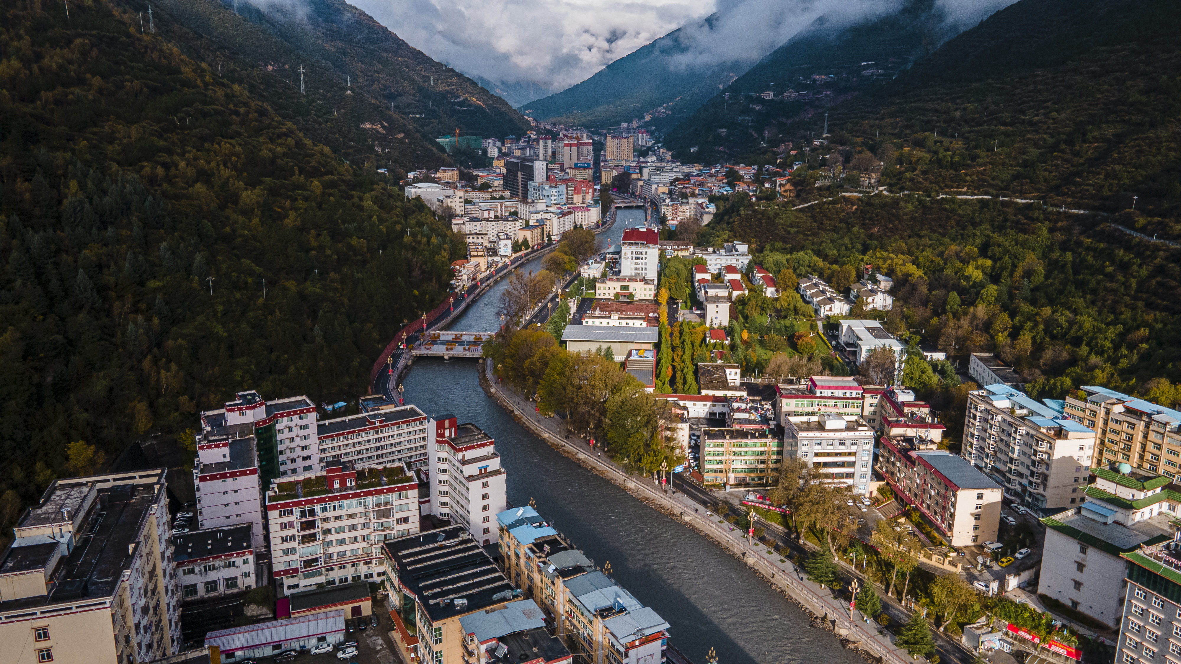 川西高原民俗,川西高原古老与神秘的文明