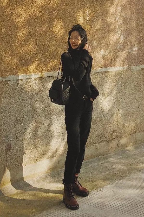 毛衣裤子显瘦款,直筒裤和阔腿裤哪个显高显瘦