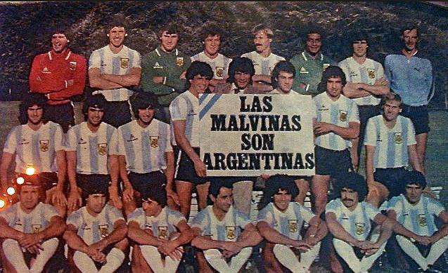 马拉多纳背后的故事,马拉多纳贝利的恩怨