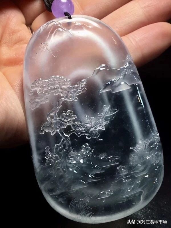 翡翠水头指的是什么意思,翡翠水头仅仅是指透明度吗