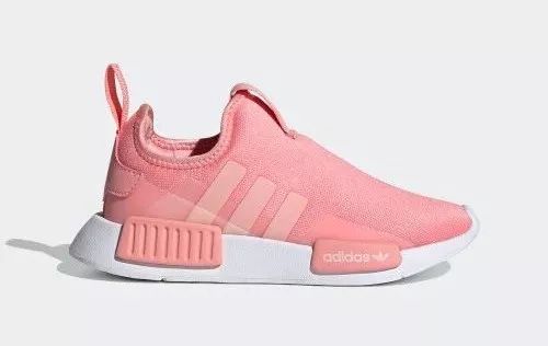 当耐克与阿迪达斯联名时,2020春款阿迪达斯adidas三叶草