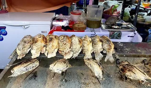 曼谷唐人街繁华,曼谷唐人街在辉煌区吗