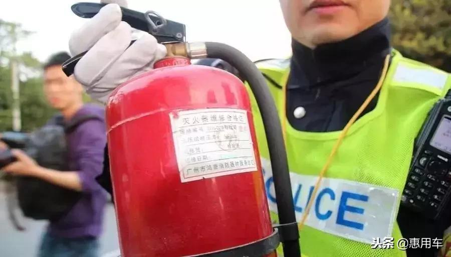 灭火器长期在车上会爆炸吗,车载灭火器过期了不会自己爆炸吧