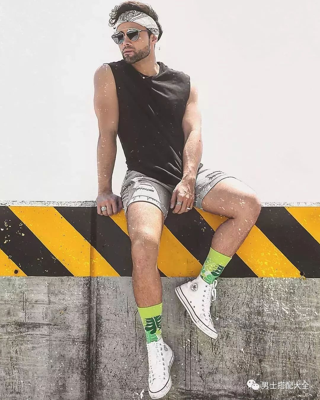 袜子也能搭配出潮流,选对袜子比穿好鞋更重要