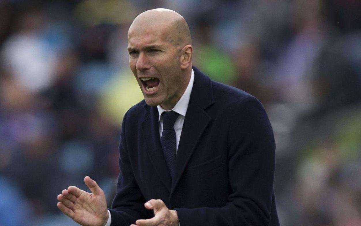 齐达内和大罗在哪个队一起踢球,足球齐达内大罗