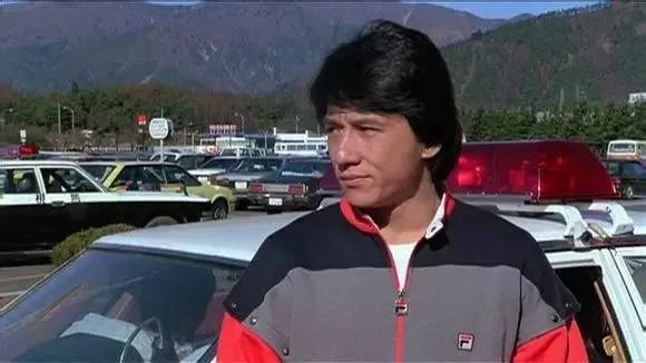 范德彪穿的斐乐,彪哥为什么穿斐乐