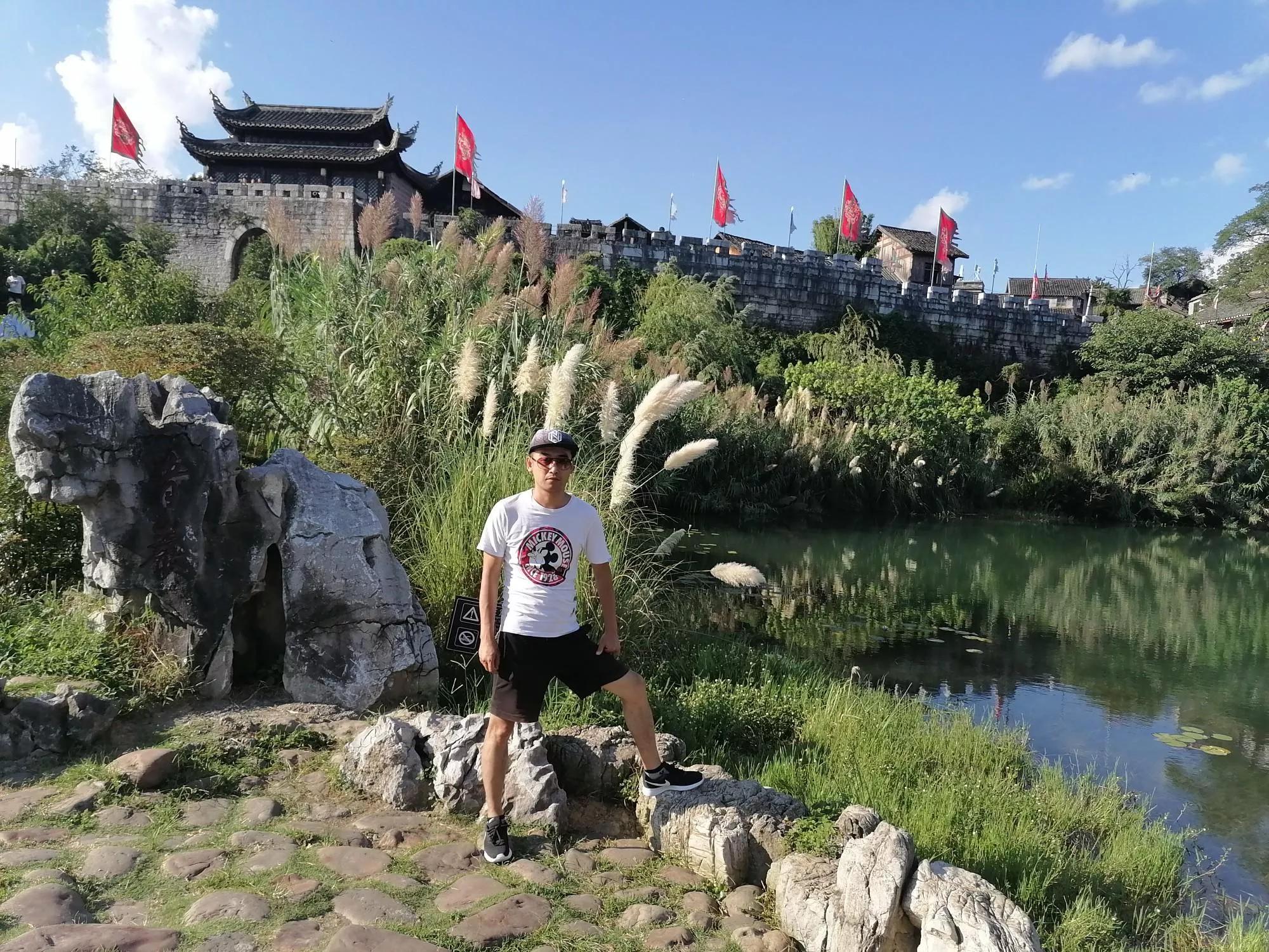 贵州贵阳青岩古镇旅游游记,贵州贵阳青岩古镇迎参观热潮